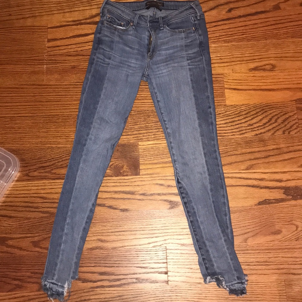 Two tone jeans